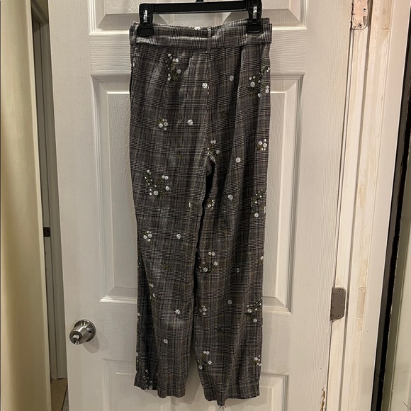 MAJORELLE Plaid Trousers with Floral Embroidery - Picture 9 of 12